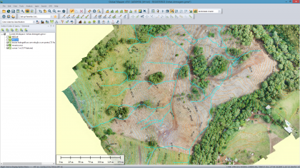 AGTOPO - Projetos, Servio e Execuo - Linhas de Drenagem em talhes de Eucaliptos para plantio, curvas de nvel e ortofoto.