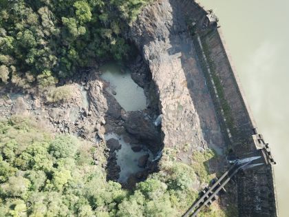 AGTOPO - Projetos, Servio e Execuo - CGH Salto do Rio Leo - Rio Leo. Erval Velho - SC.